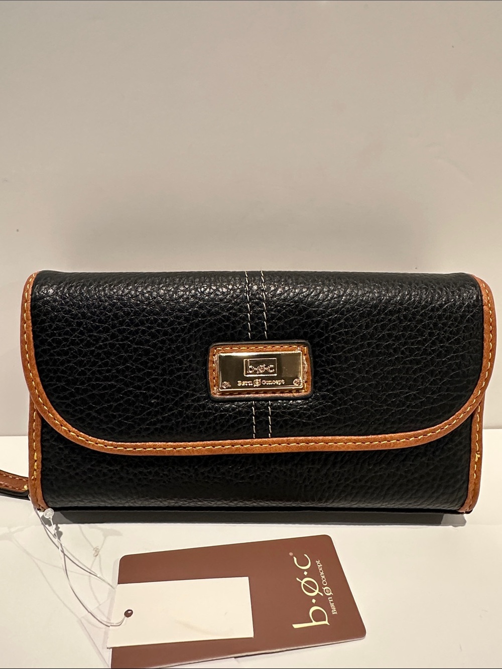 NWT B.O.C International Black/Brown Wallet w/bills, card, coins, ID Slots.